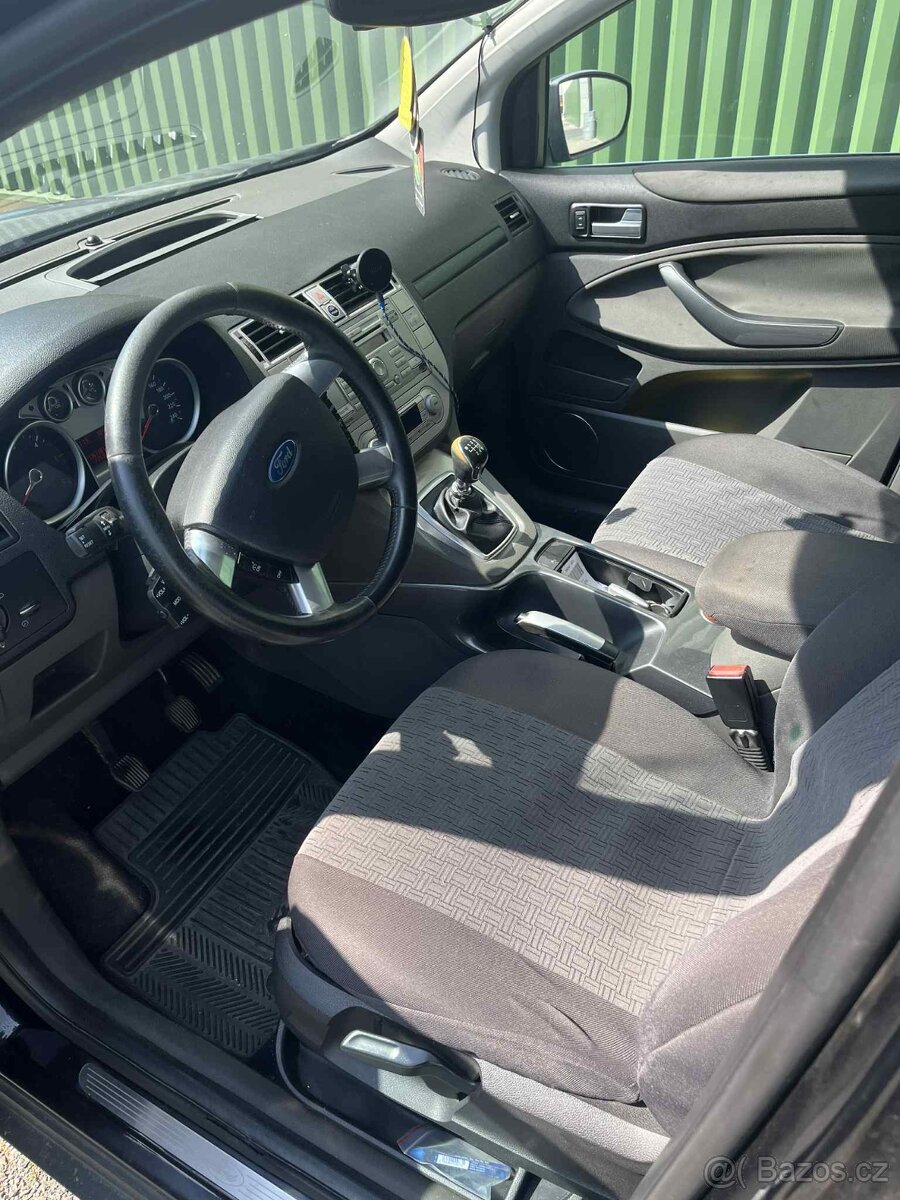 Ford Kuga - 5