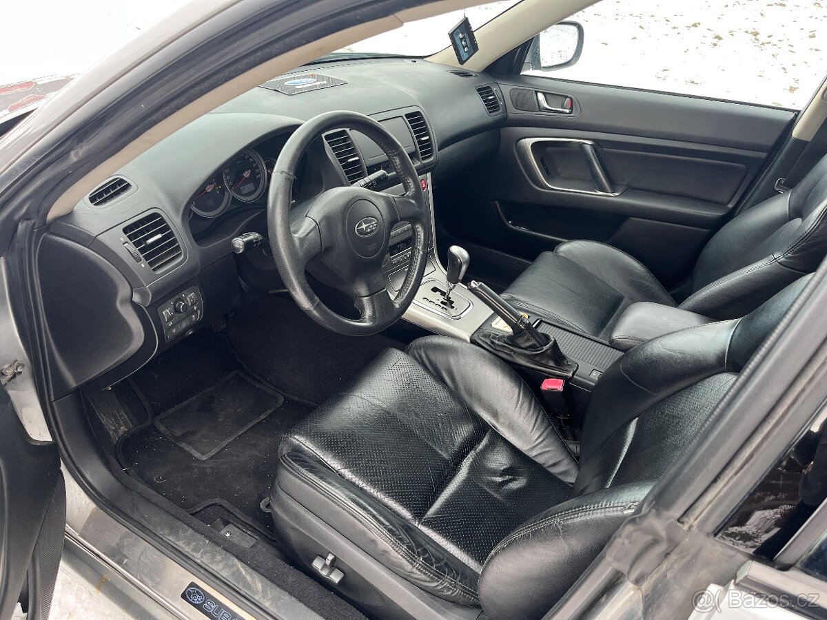 Subaru Legacy 2.0 R - 5