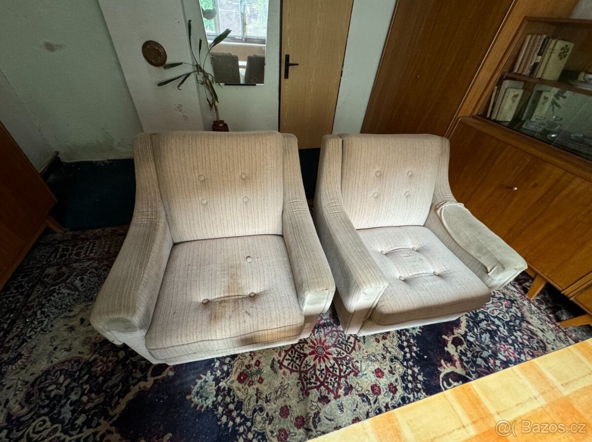 starý nábytek - ceny dohodou - 5