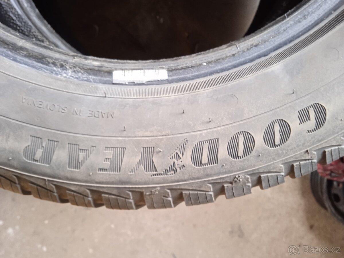 195/60 R15 zimní - 5