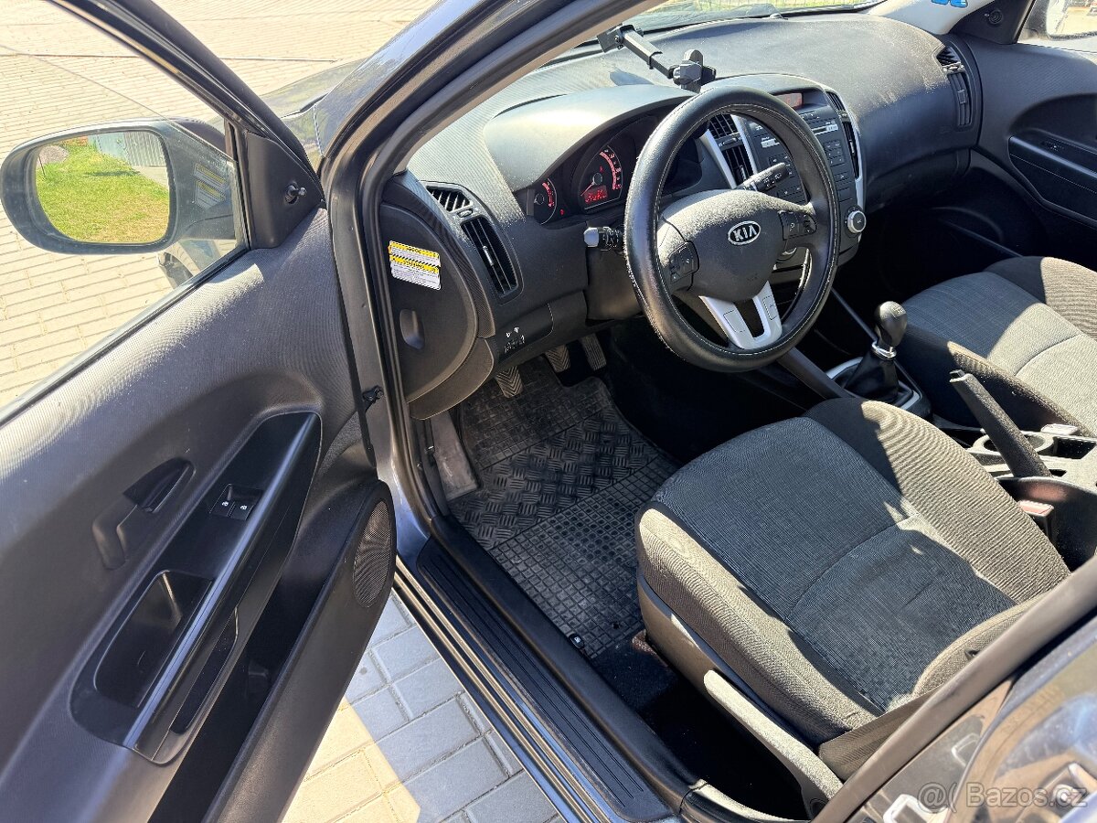 Kia Ceed 1.6 92kw 5/2011 - 5