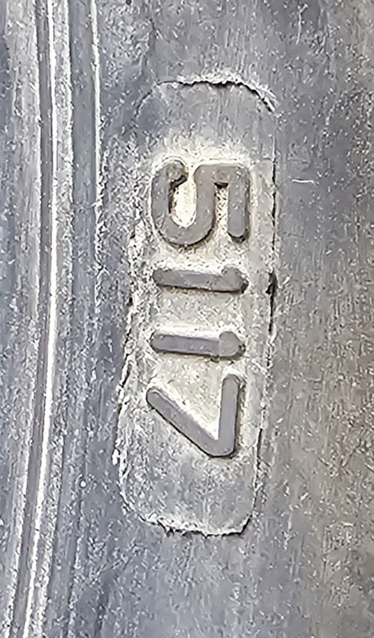 Bridgestone 205/60 R16 - 5