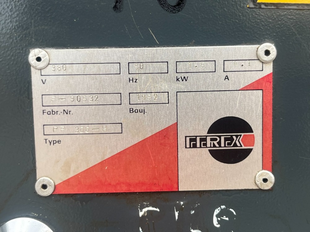 Pásová pila Ferex PP-300H - 5