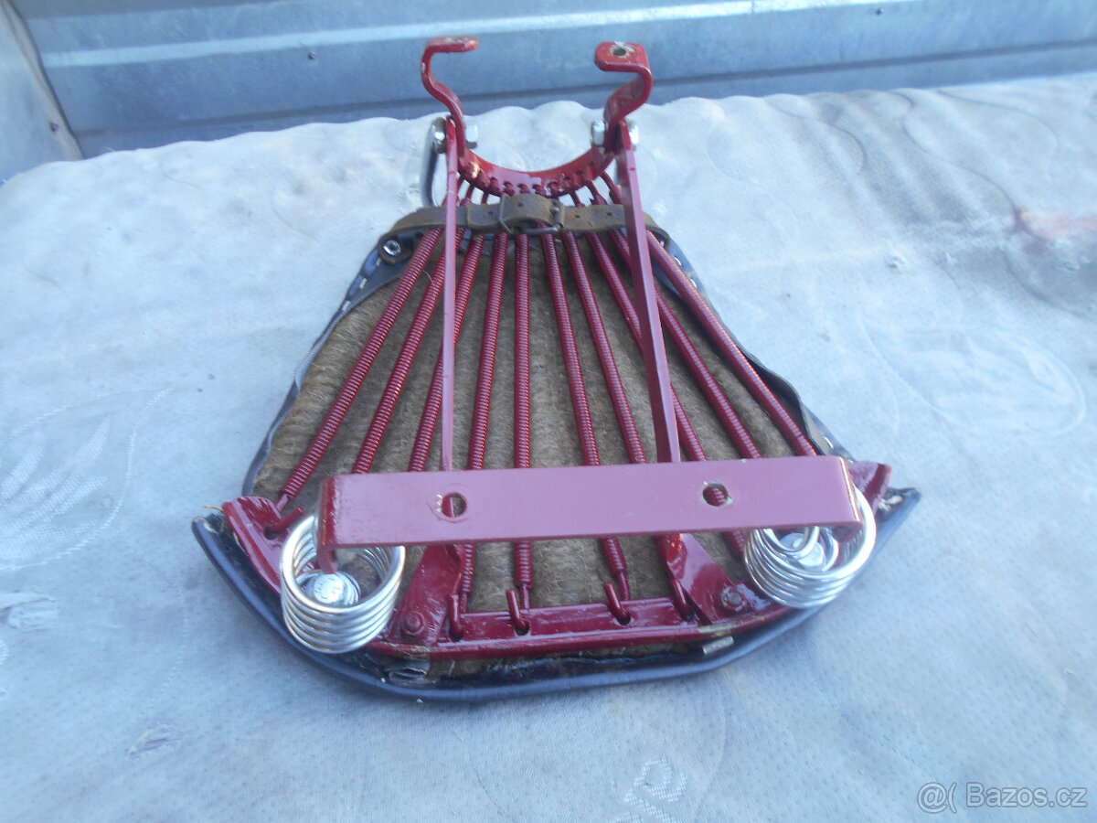 Jawa pérák sedlo - 5