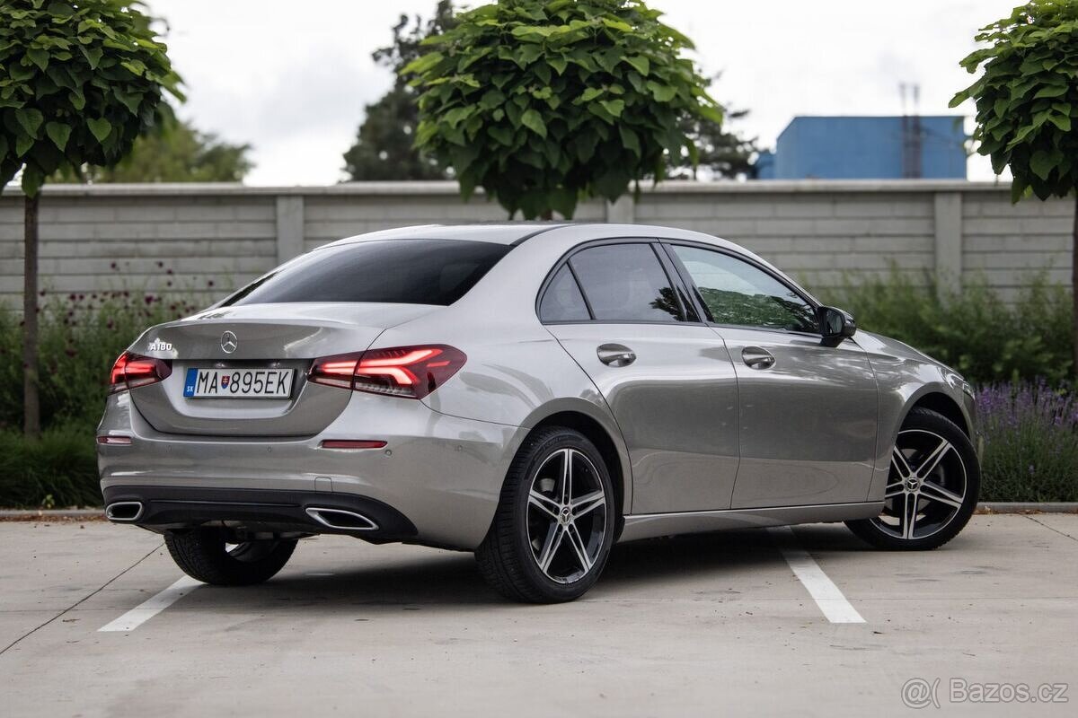 Mercedes-Benz A 180 2020 - 5
