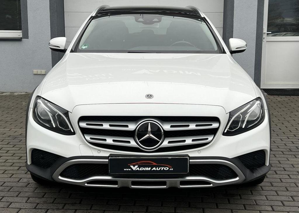 Mercedes-Benz Třídy E, E 220D 4MATIC ALL TERRAIN - 5