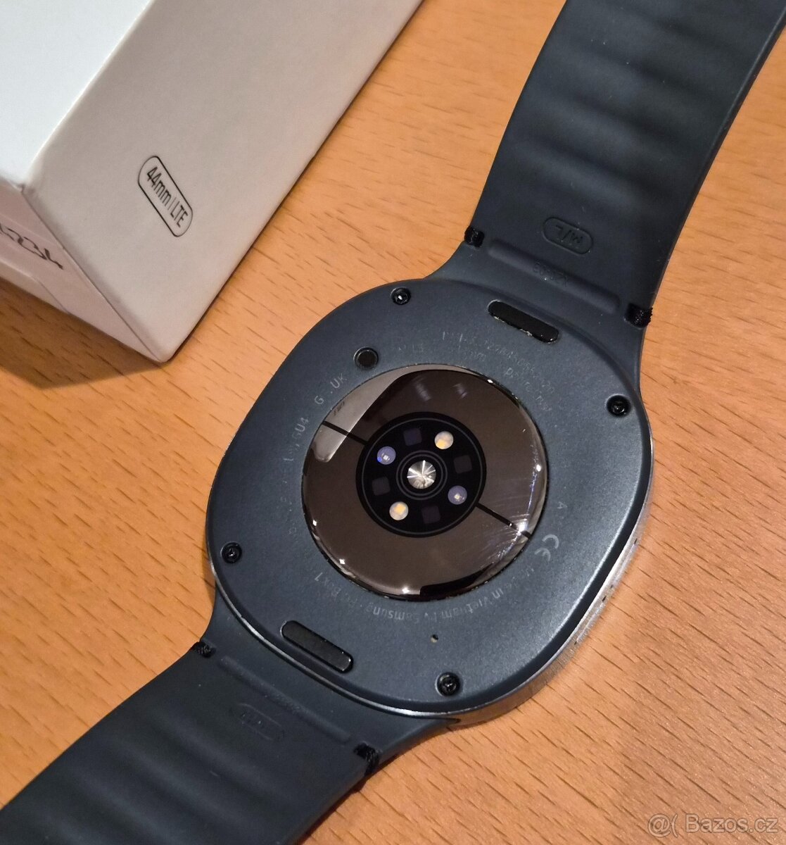 Samsung Galaxy Watch8 44LTE + řemínek - 5