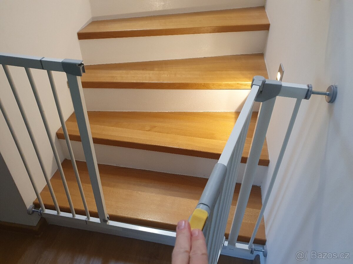 Bezpečnostní dětská zábrana šroubovací Hauck - 5