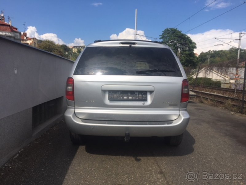 Chrysler Voyager 2,5 CRD r.v. 2003 na dily - 5