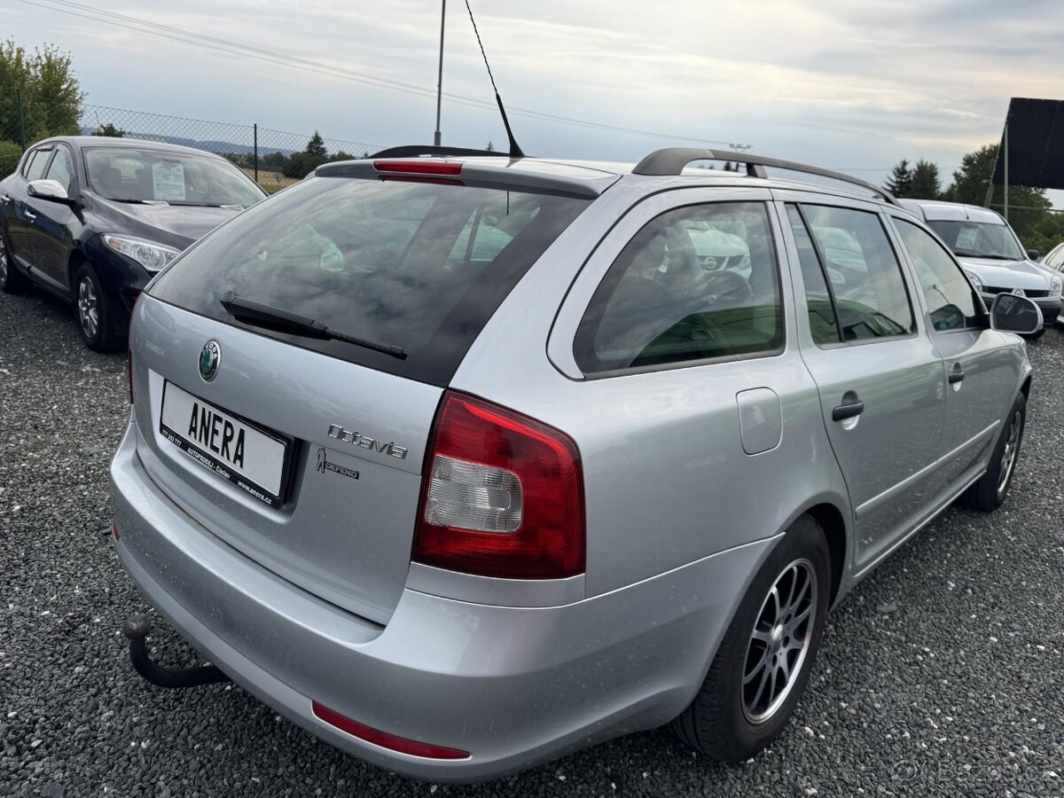 Škoda Octavia II 1.6TDI, kombi, 2010 - 5