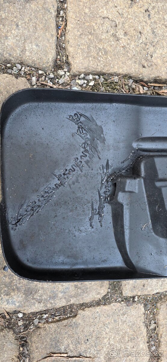 Originální zadní zástěrka Sprinter W907/W910 - 5