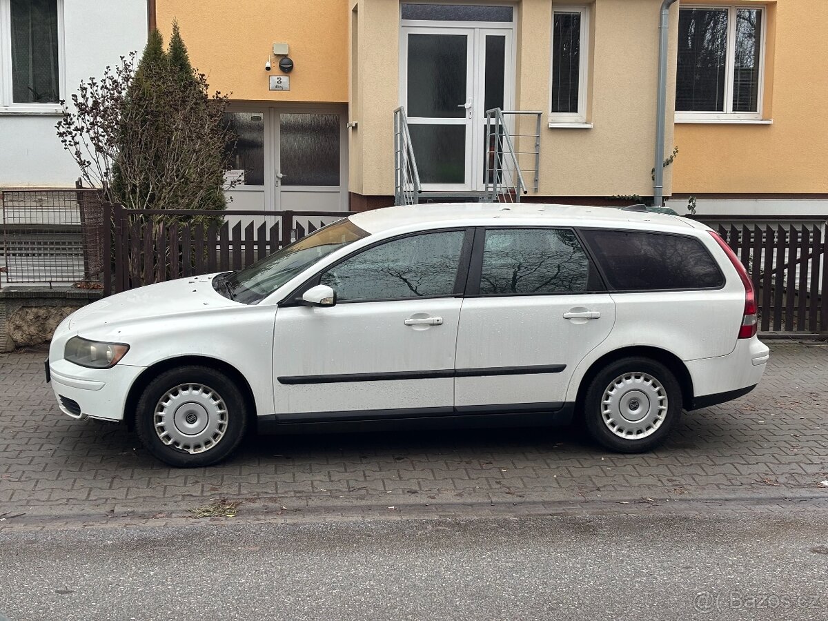 Prodam Volvo v50 2005 1.6d - 5