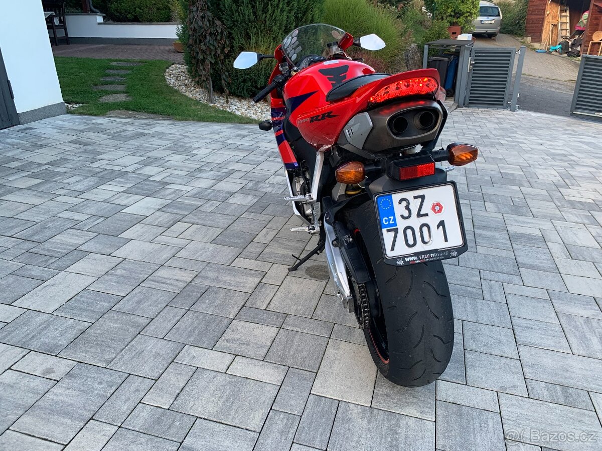 HONDA CBR 1000RR Fireblade - 5