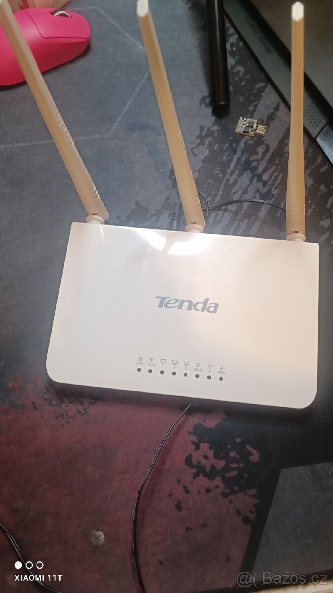 Tenda n300 router - 5