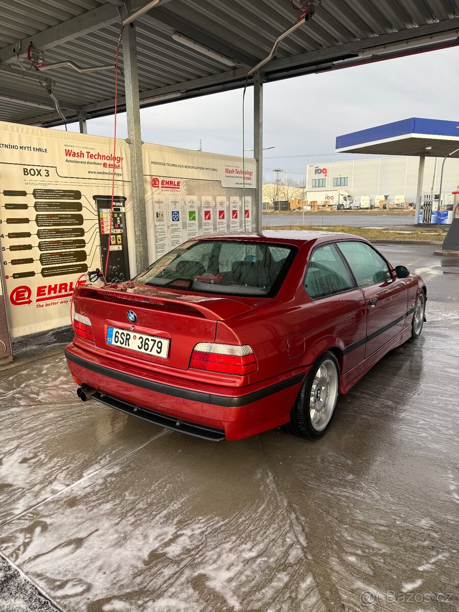 Bmw e36 323i coupe - 5