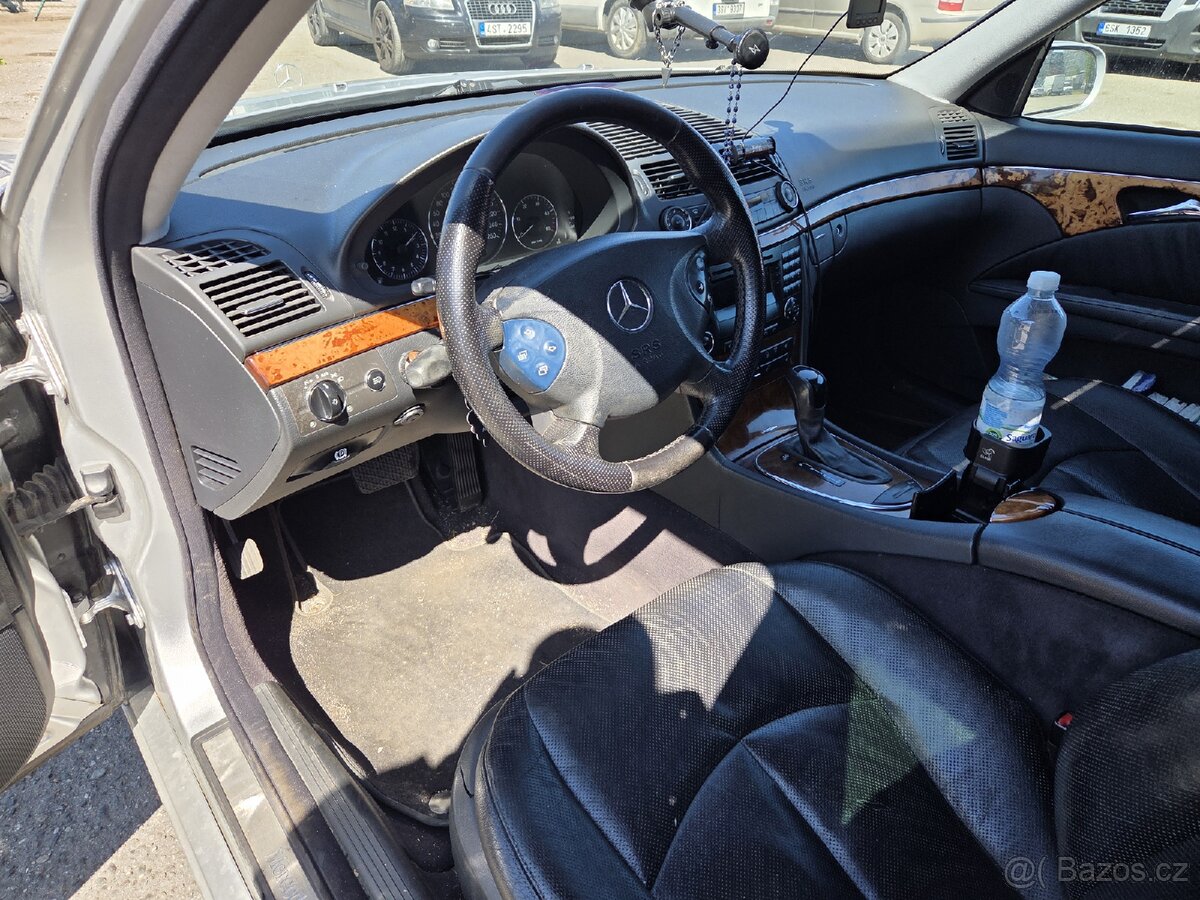 Mercedes E 270CDI - 5
