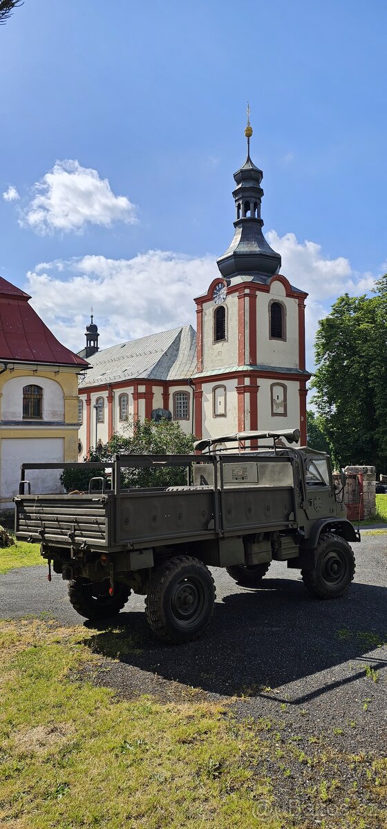 Mercedes Unimog 404 cabrio