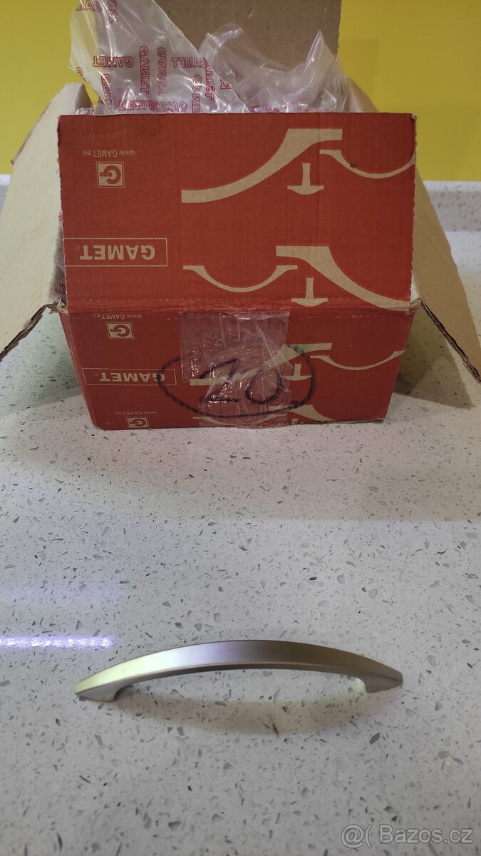 Nábytkové úchytky za 20,- Kč - 5