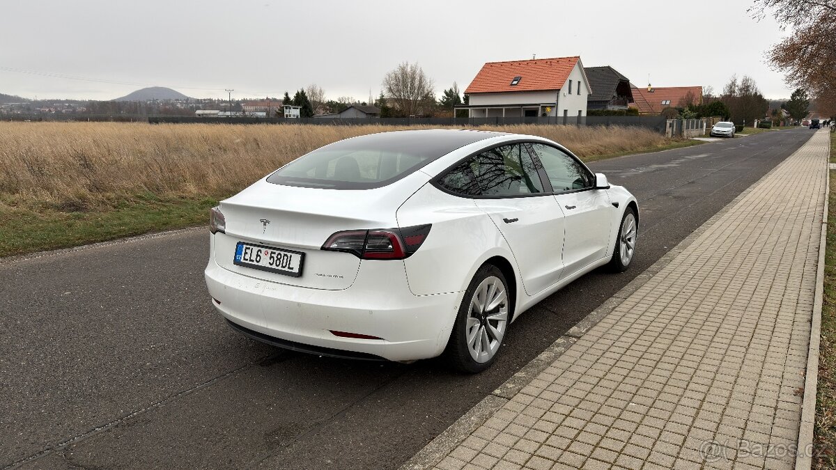 Tesla Model 3 Long Range (2021) - 366 kW | Facelift - 5
