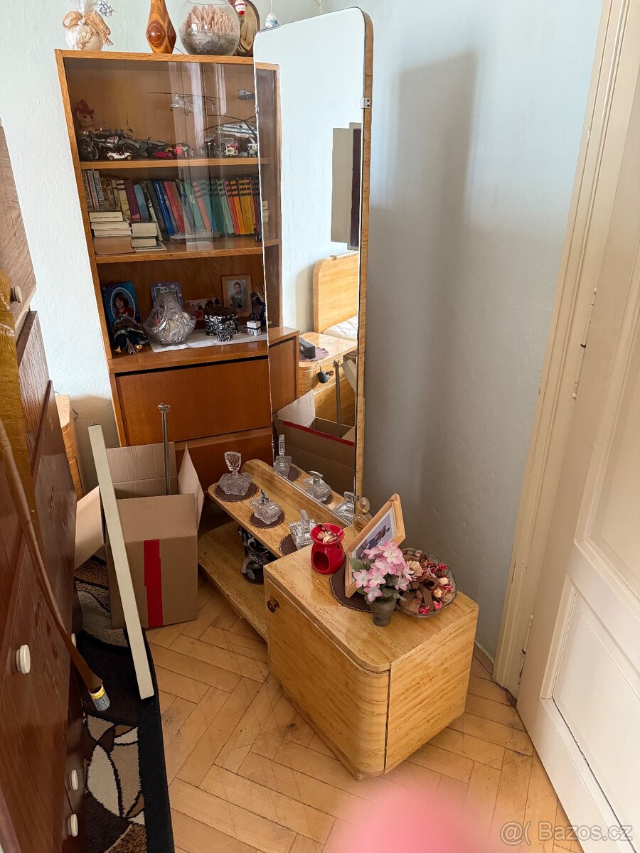 Retro nábytek – ložnice / obývací sestava (60.–70. léta) - 5