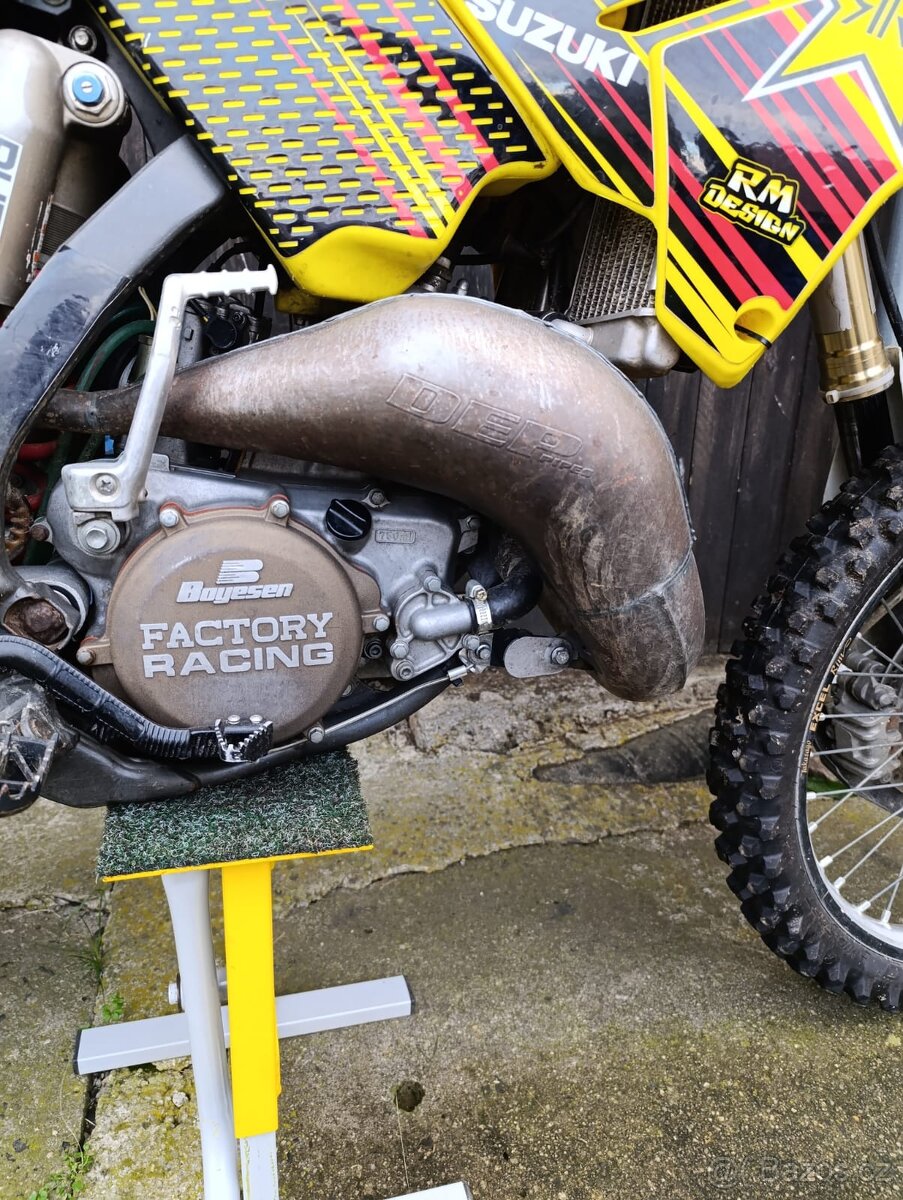 Suzuki RM 125 - 5