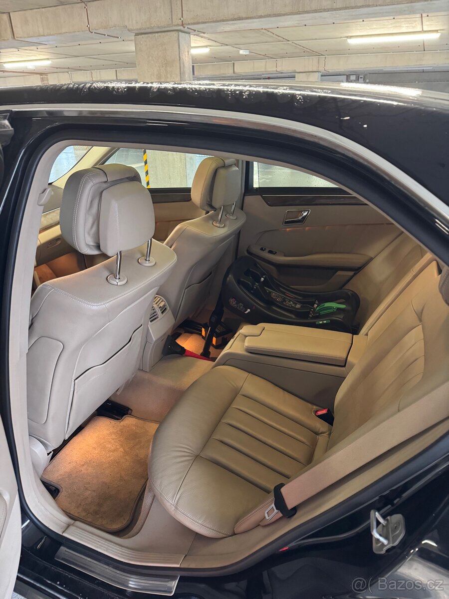 Mercedes-Benz E-Class W212 E350 4Matic - 5