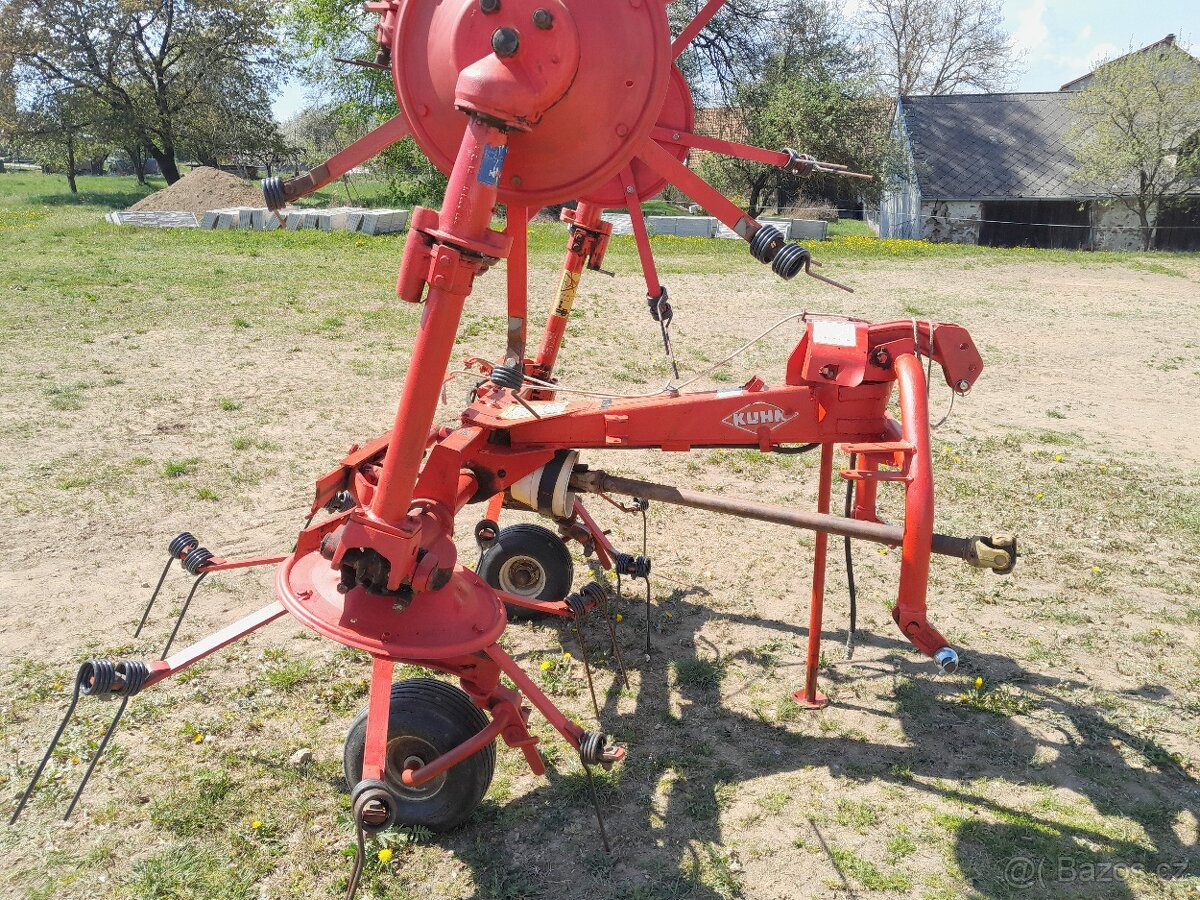 obraceč sena Kuhn GF 5001 MH - 5