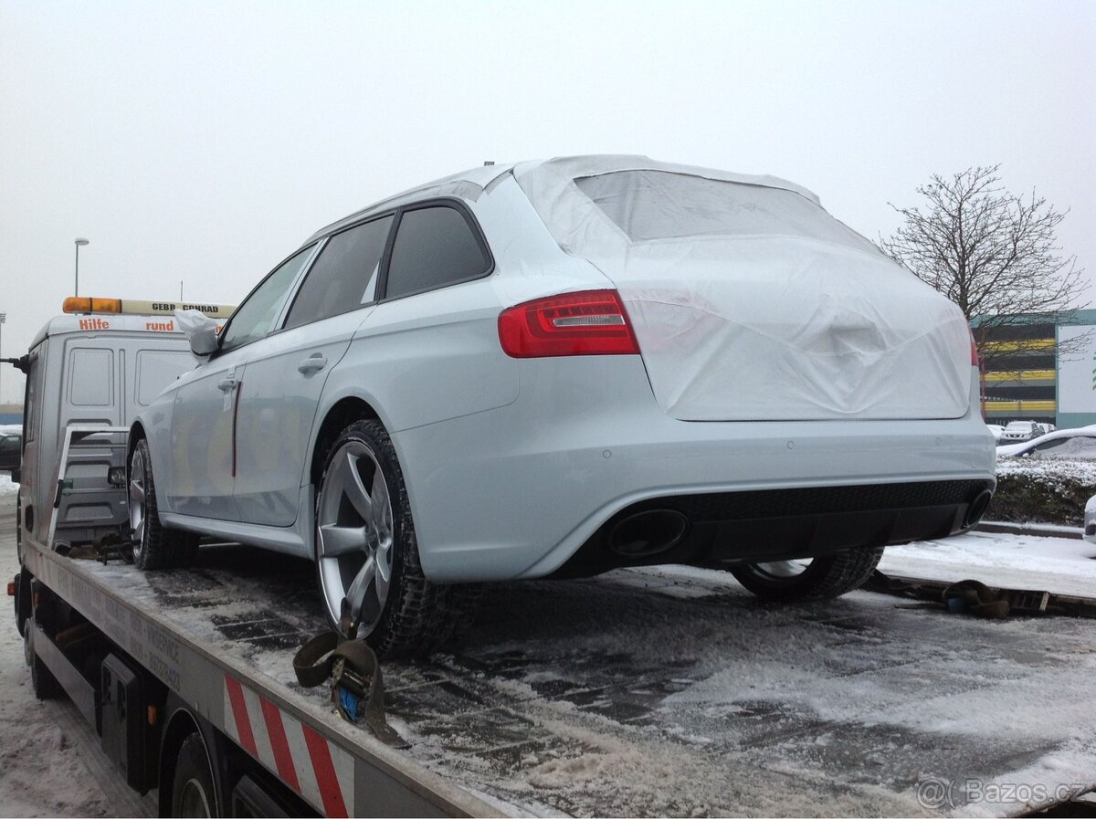 Audi RS4 - 5
