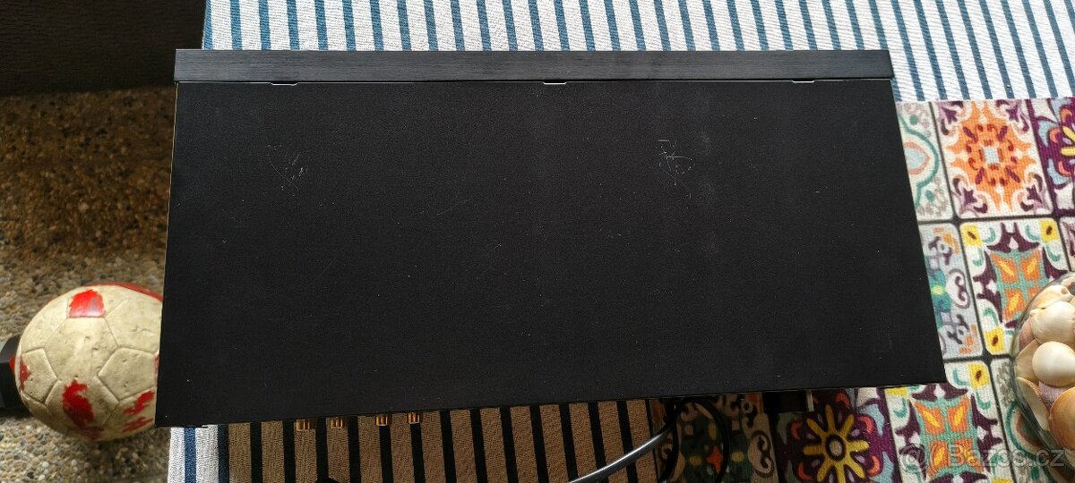 Hitachi HGE-1100 - 5