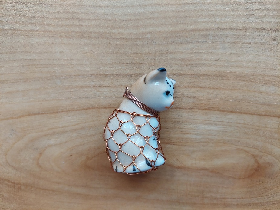 Porcelánová soška kočka kočička kotě drátkování ruční výroba - 5