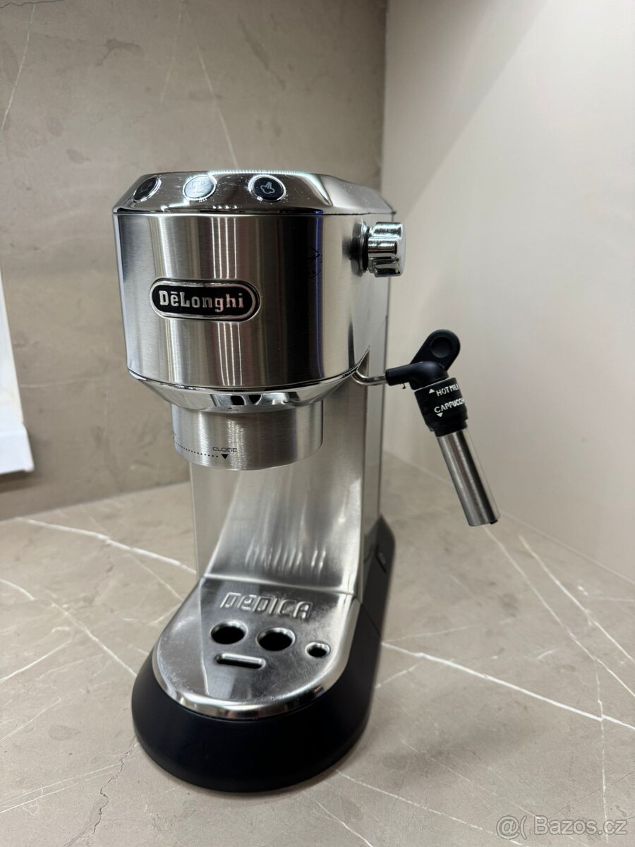 DeLonghi Dedica – kompaktní pákový kávovar + bonus 4x filtr - 5