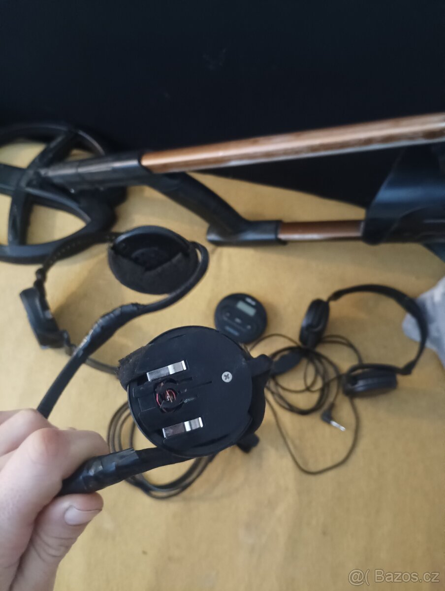 Detektor XP Deus 1 - 5