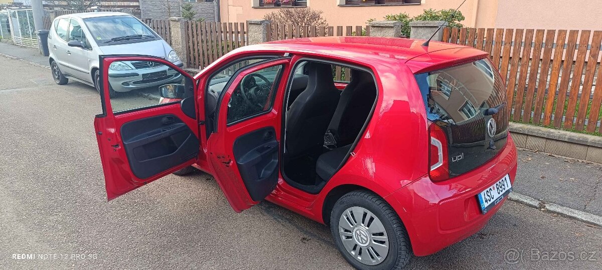 Prodám VW Up, 5 dveřový, 1,0i 44kW, 2014, klima, centrál - 5