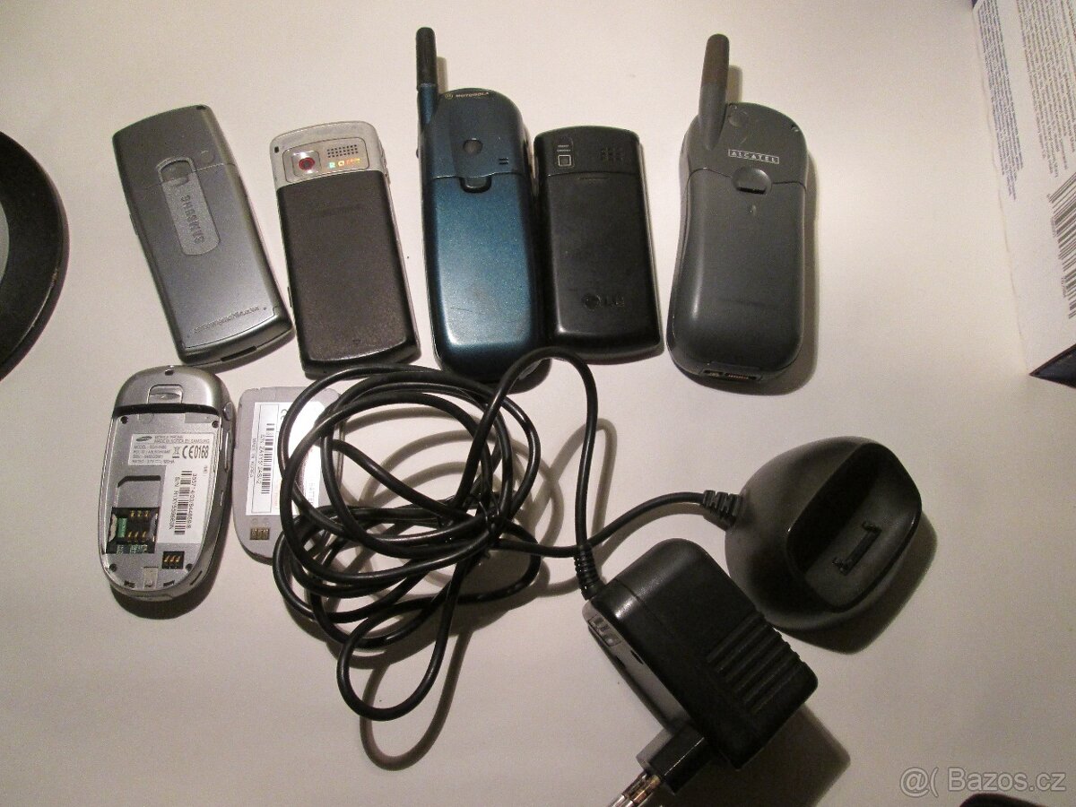 St.mobily a nabíječky - 5