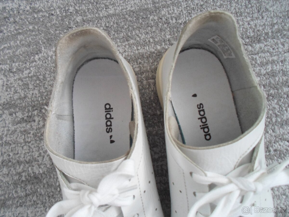 Bílé boty tenisky botasky Adidas . 39 - 5