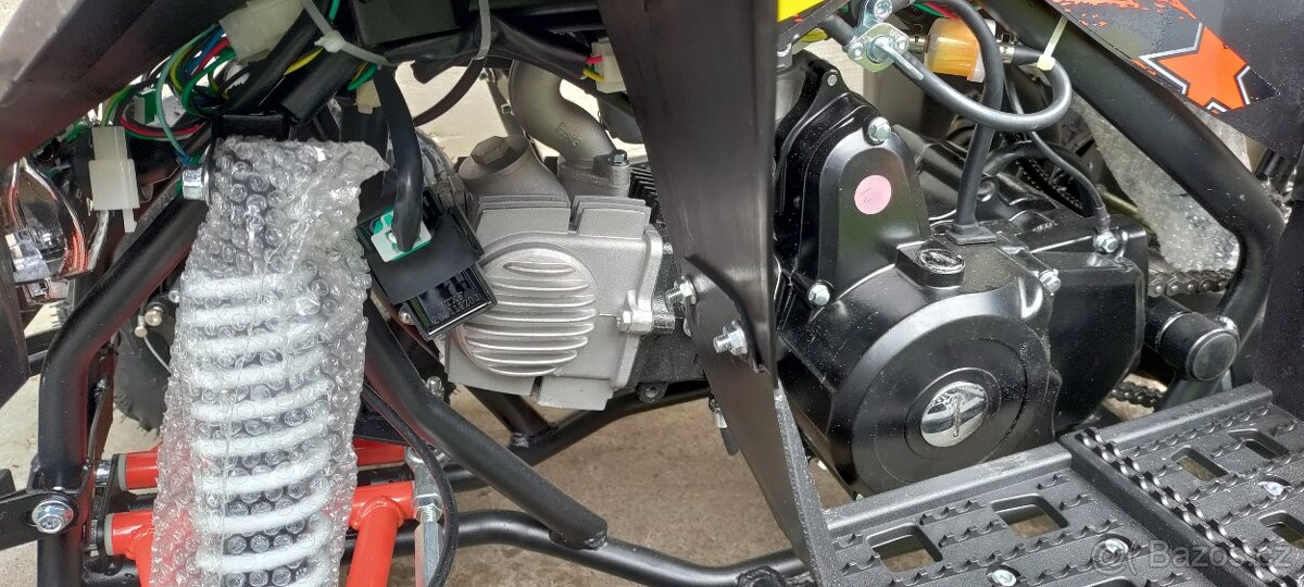 Nová dětská benzinová čtyřkolka 90ccm čtyřtaktní