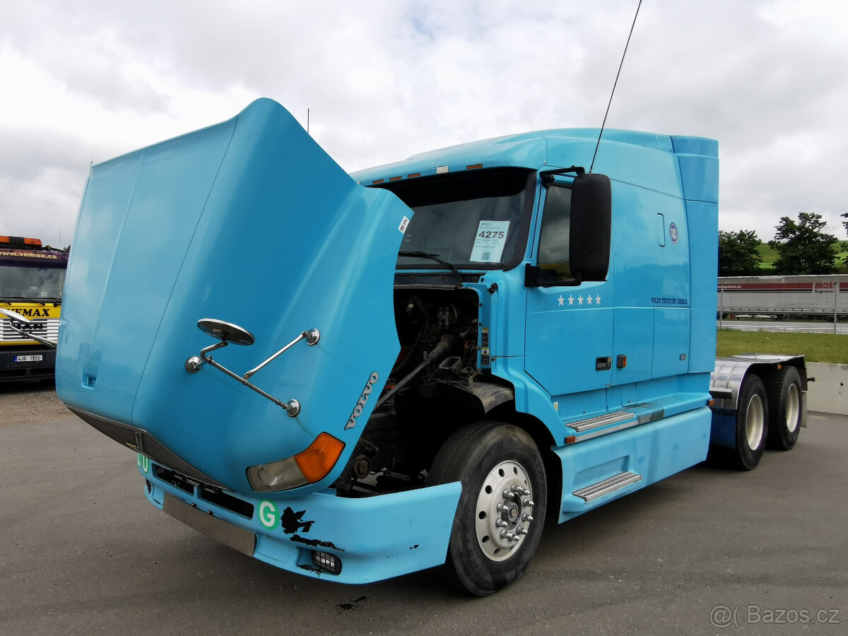 Prodám tahač návěsů VOLVO VVN EURO 3 retardér - 5