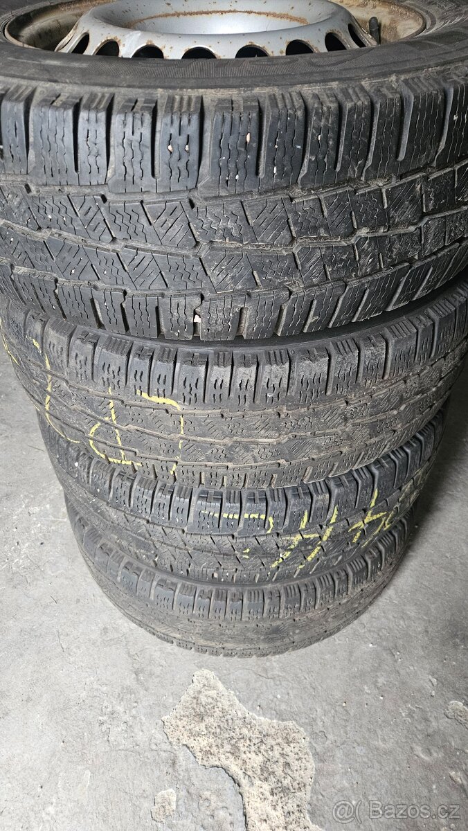 215/65R16C - 5