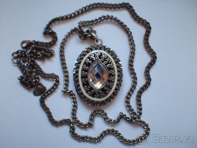 Řetízek s přívěškem a kamenem - 5