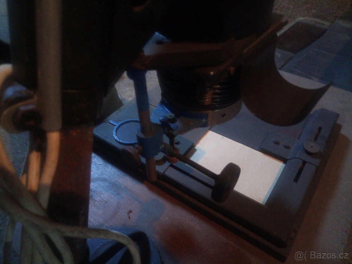 Prodám historický zvětšovalk - 5