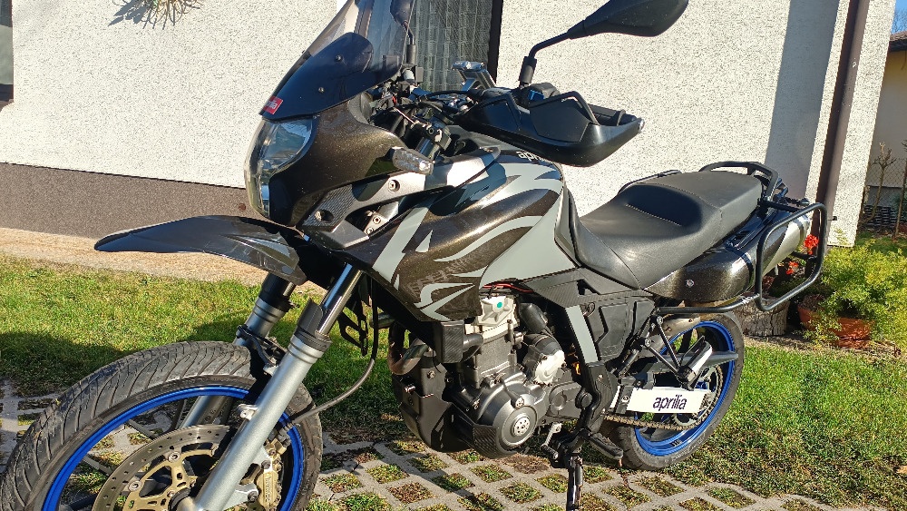 Aprilia Pegaso 650 Strada - 5