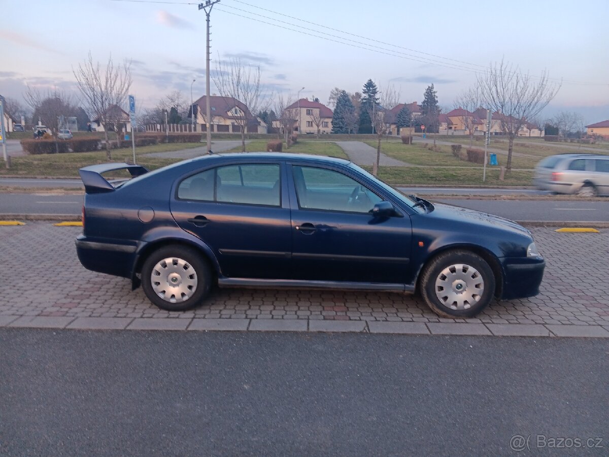 Škoda octavia 1 1.6 - 5