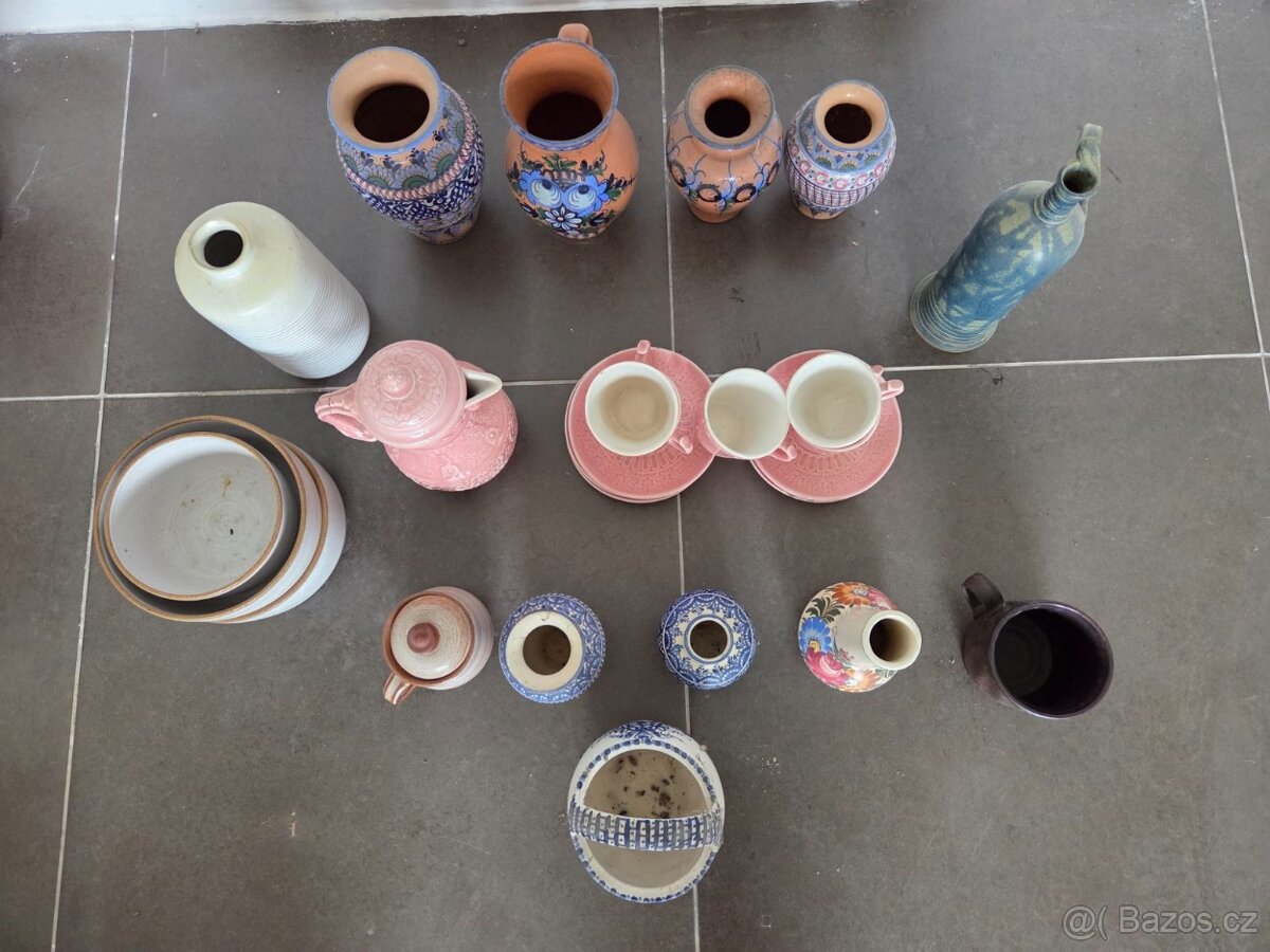 Vázy, hrnky, různé - 5