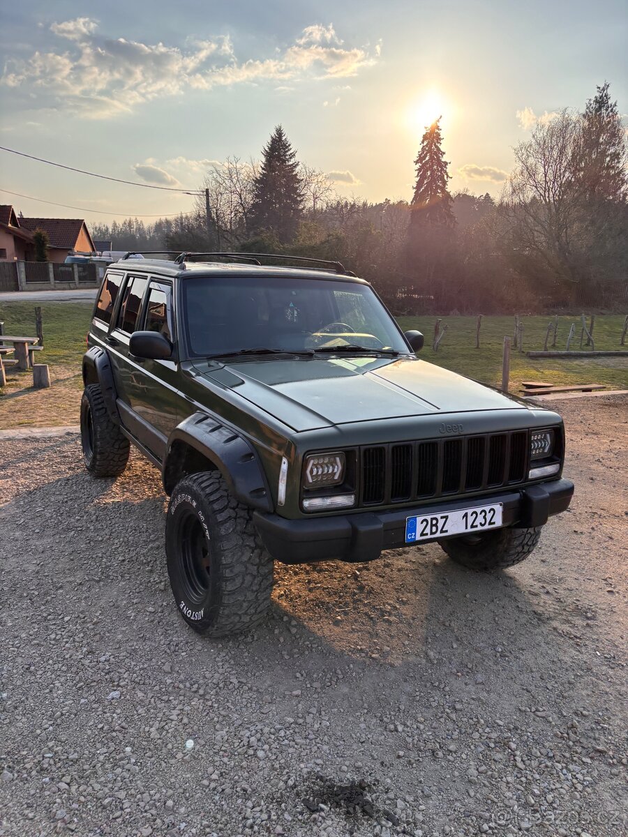 Jeep xj cherokee - 5