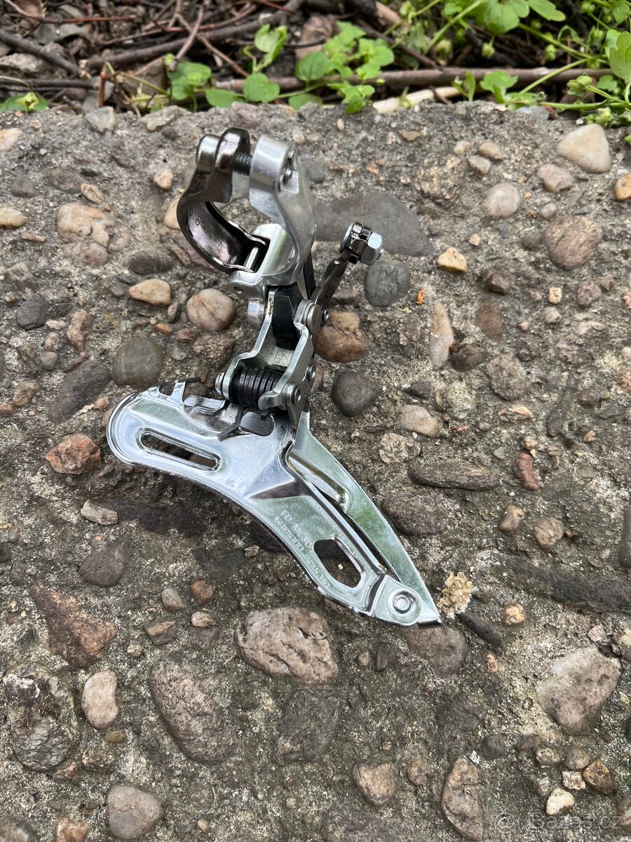 Přesmykač Shimano STX MC30 - 5