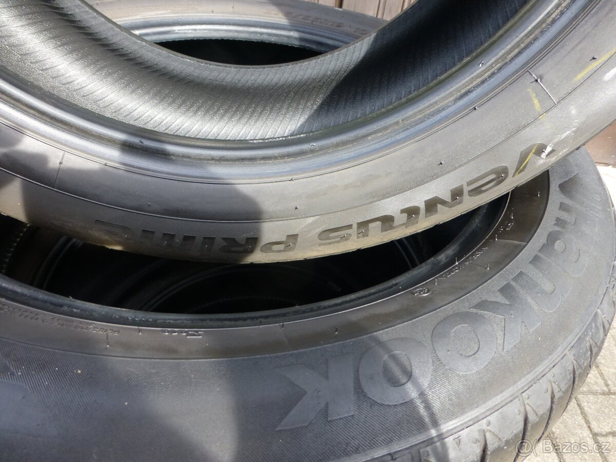 Pneu Hankook 235x55 R19 - 5
