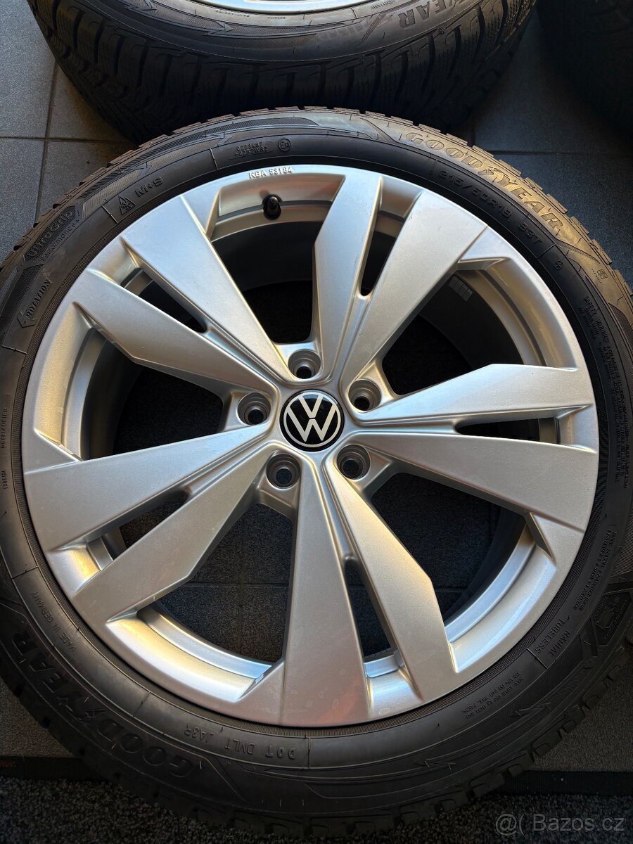Alu kola 215/50 R19 - 5