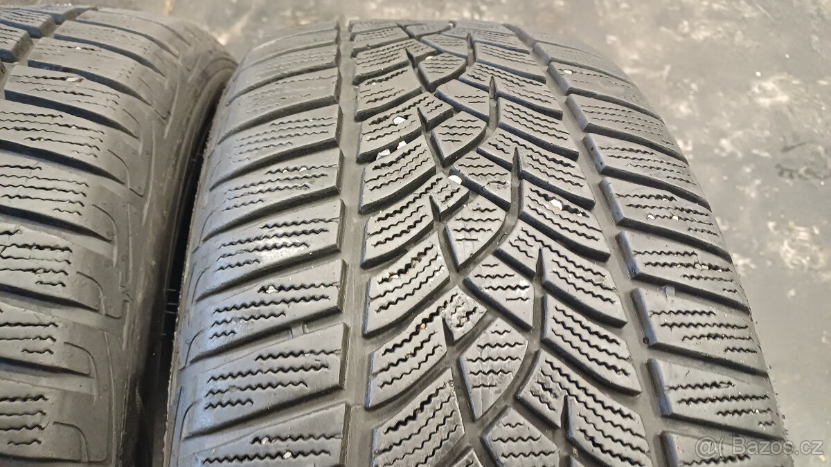 Zimní pneu Goodyear 225/50/17 98V - 5