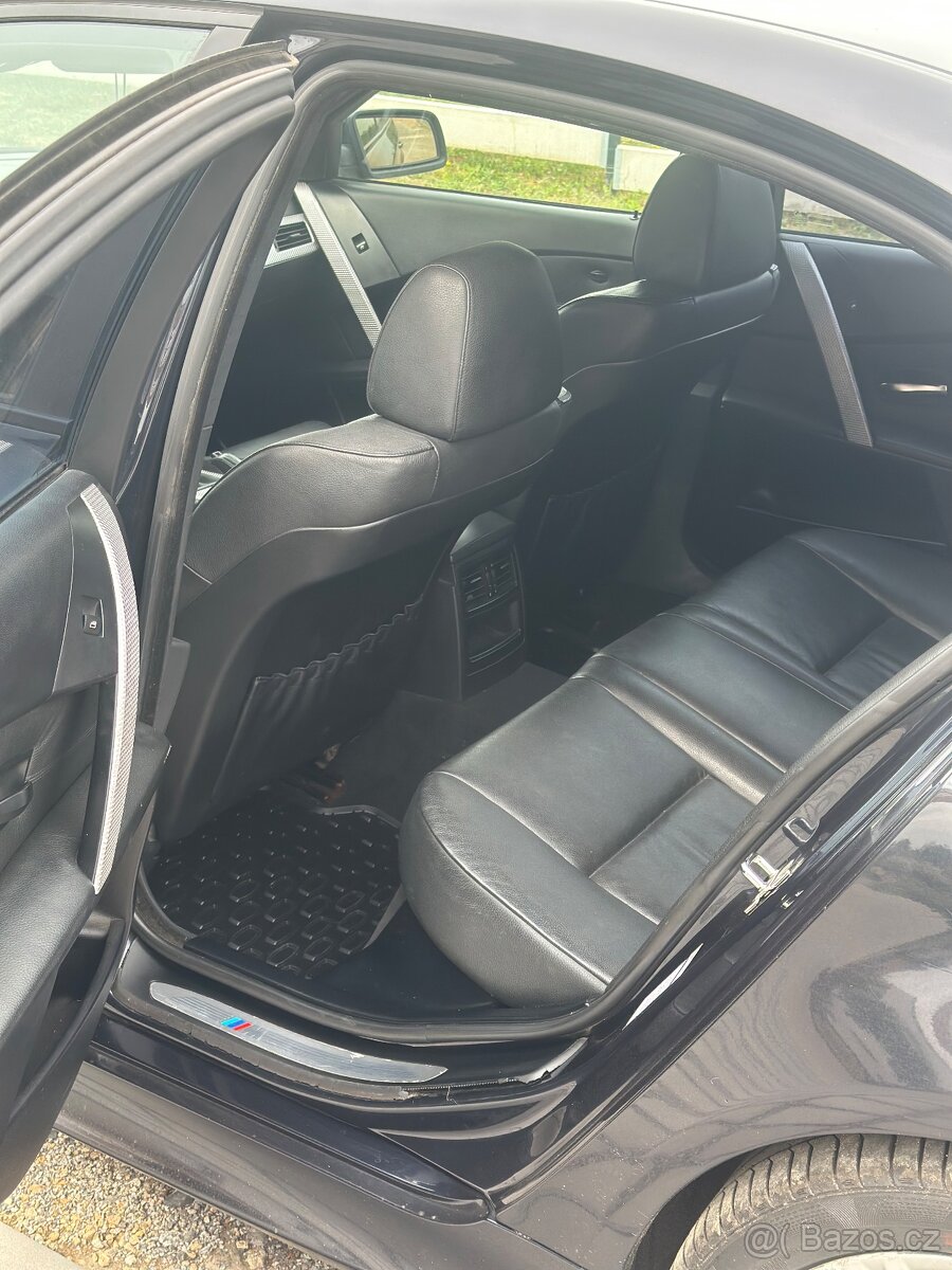 Bmw e60 525i - 5