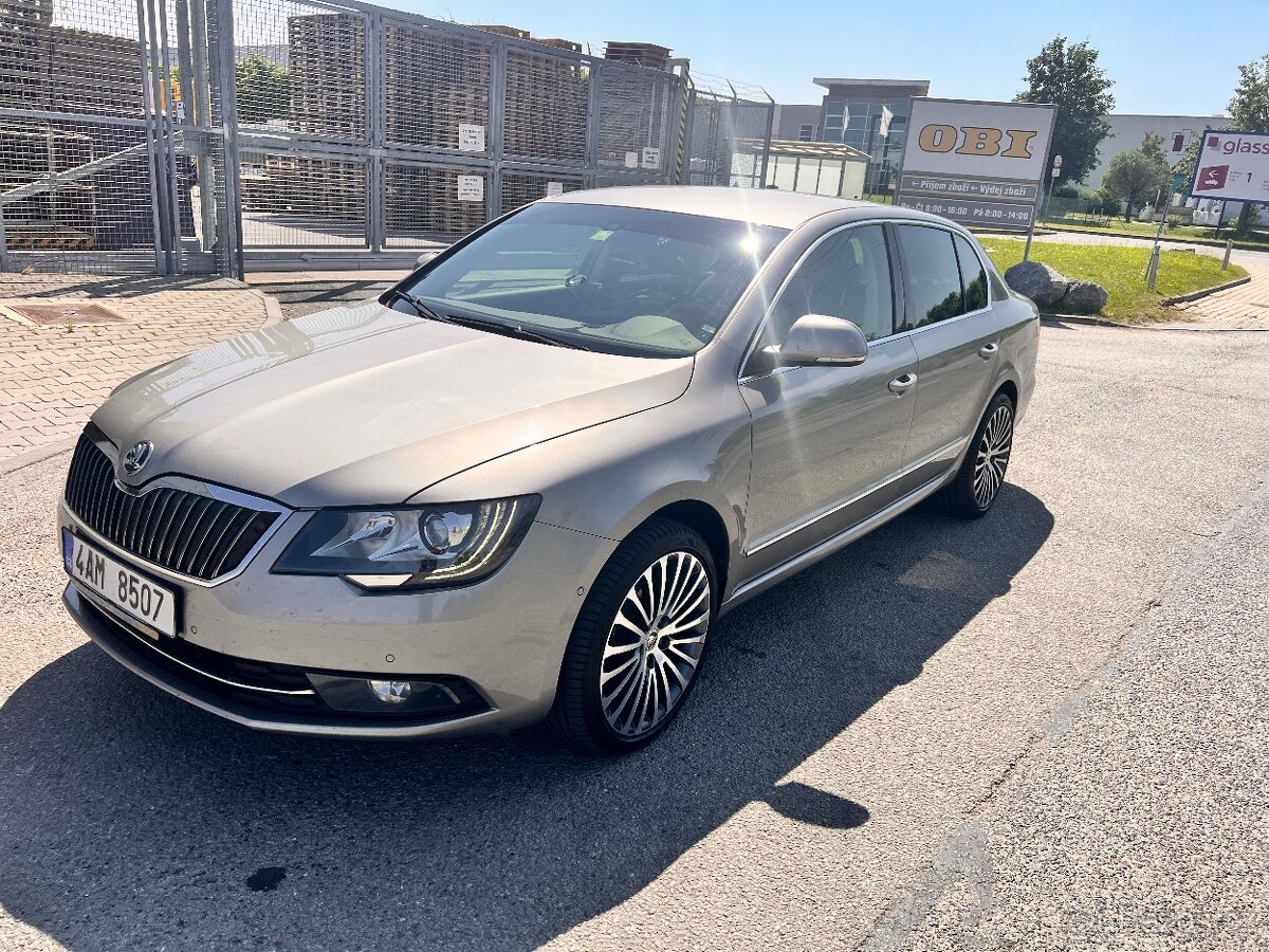 Prodám Škoda superb - 5